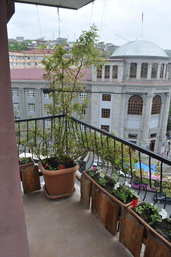 Yerevan-Sky With Terrace Apartment Exterior foto