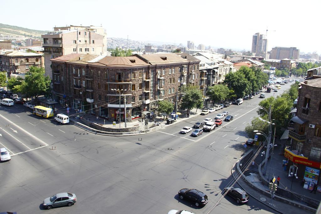 Yerevan-Sky With Terrace Apartment Cameră foto